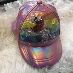 Girl 👧 unicorn 🦄 🧢